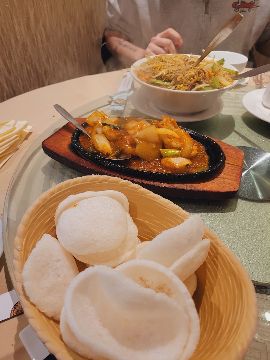 Lee Garden - Photo 3