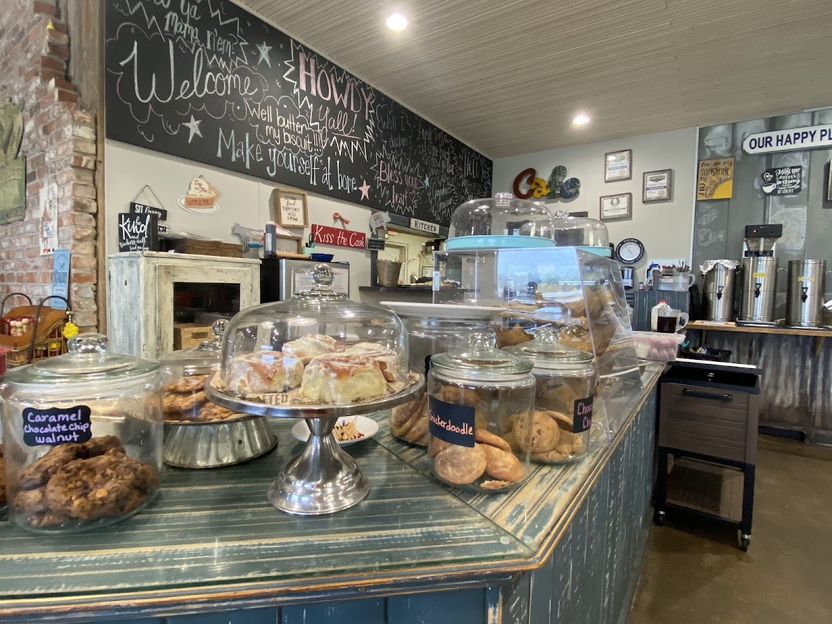 Smitty's Cafe and Bakery - Photo 4