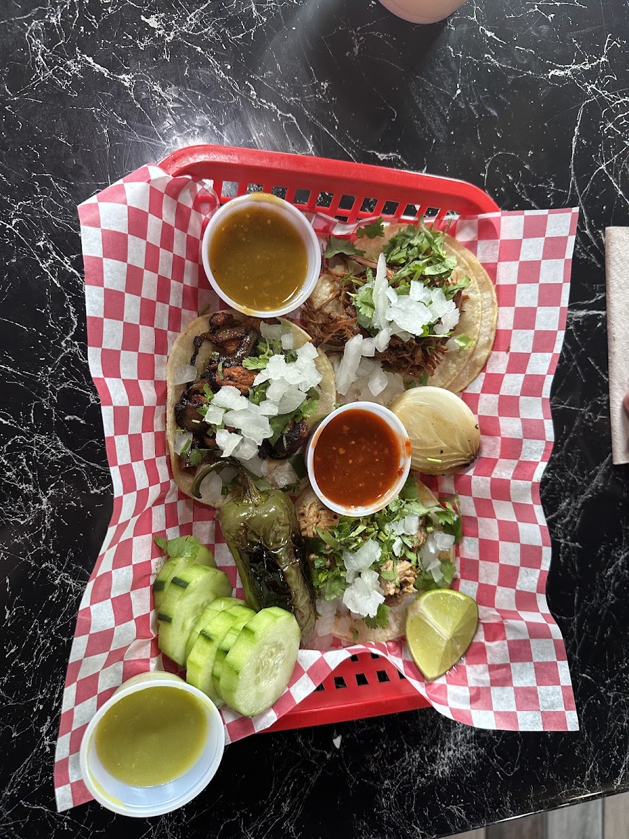 Taqueria La Casita - Photo 4