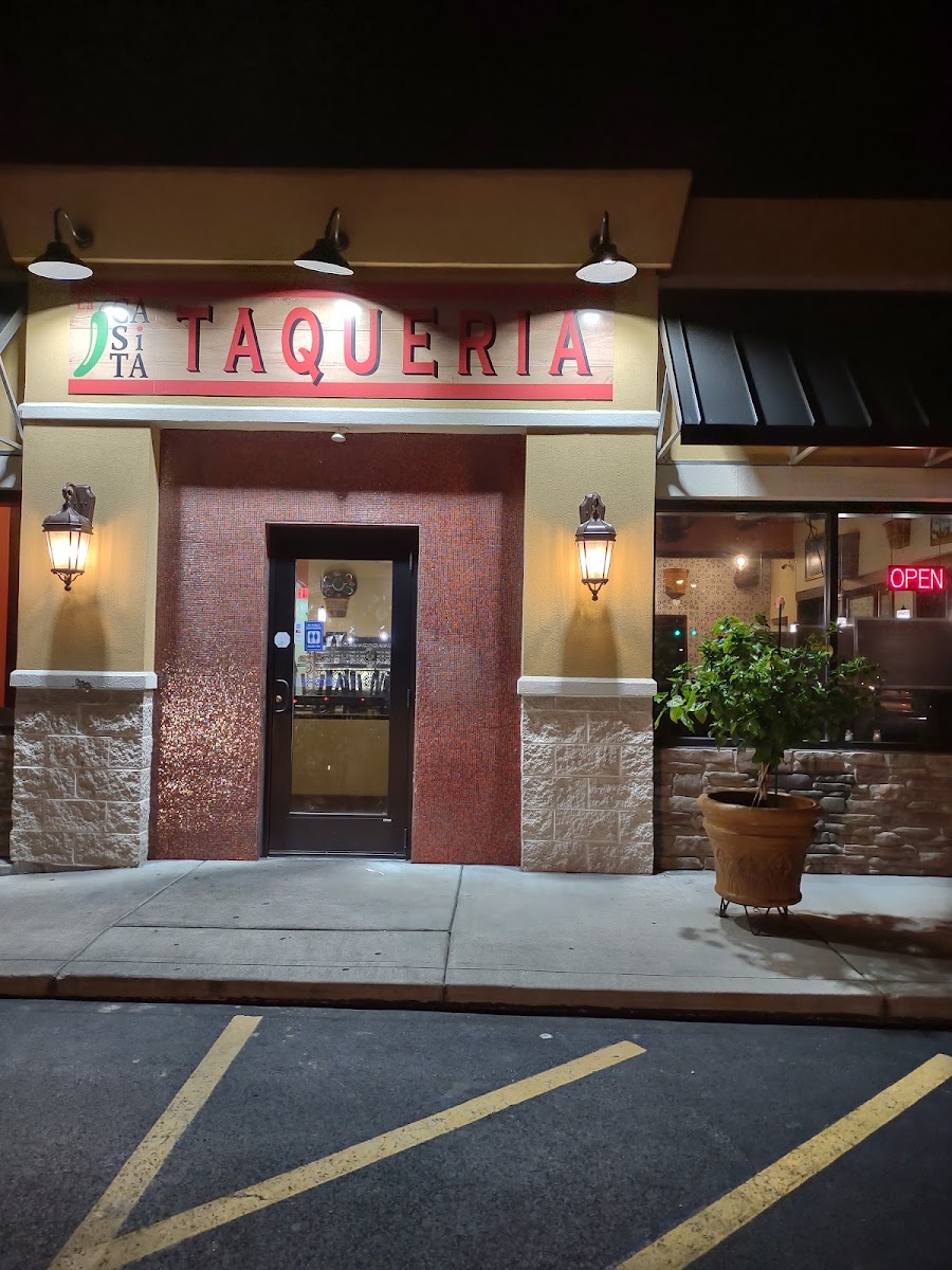 Taqueria La Casita - Photo 5