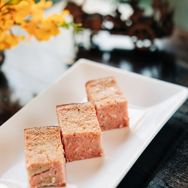 Banana Semolina Cake