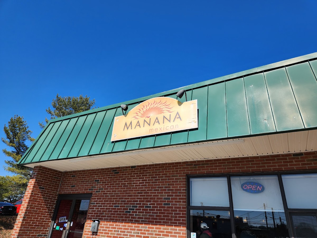 Manana Cafe - Photo 7