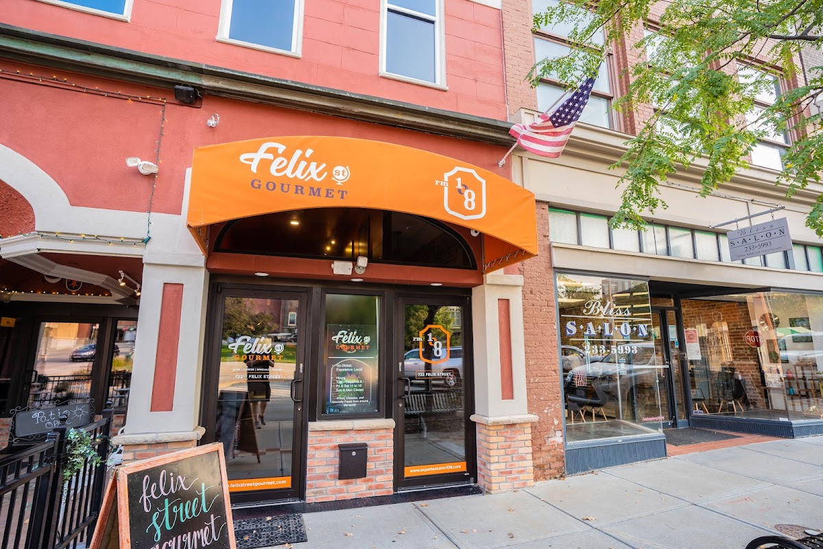 Felix Street Gourmet - Photo 6