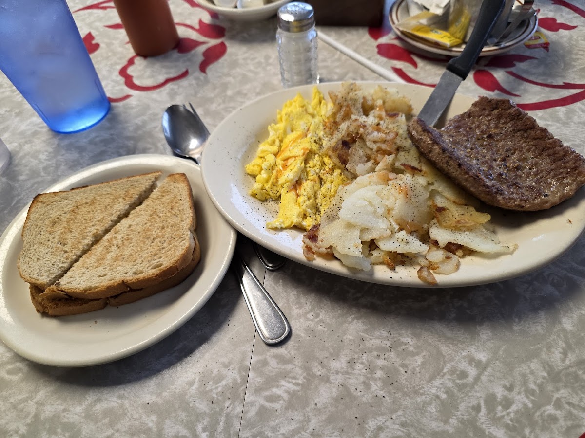Rosalie's Restaurant - Photo 1