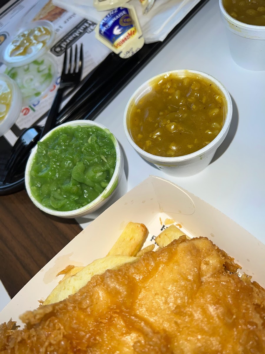 Mother Hubbard’s Famous Fish & Chips (Worcester) - Photo 4