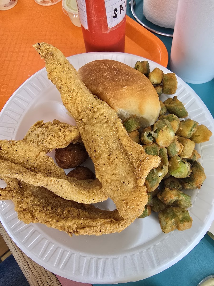 Julio's Market Chicken & Fish
