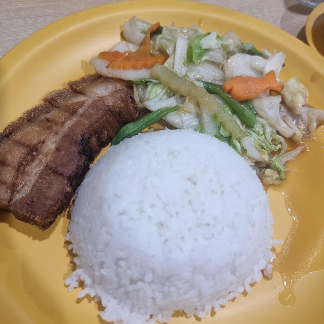 Lechon with Vegetable Rice