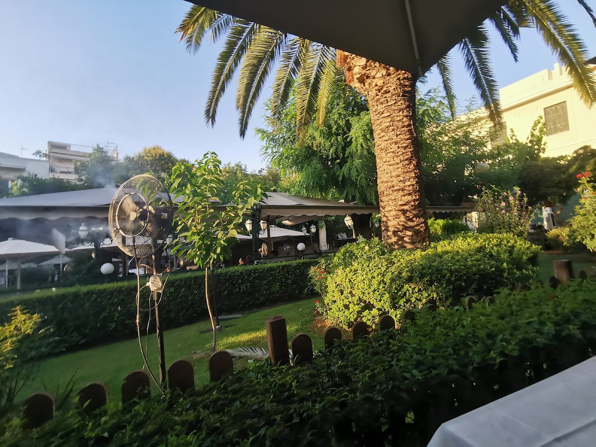 Agora Square Restaurant - Photo 8