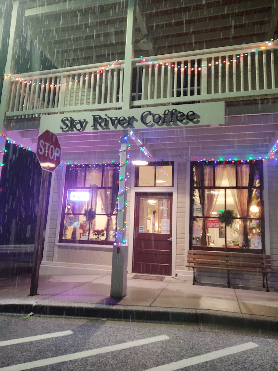 Sky River Coffee - Photo 8
