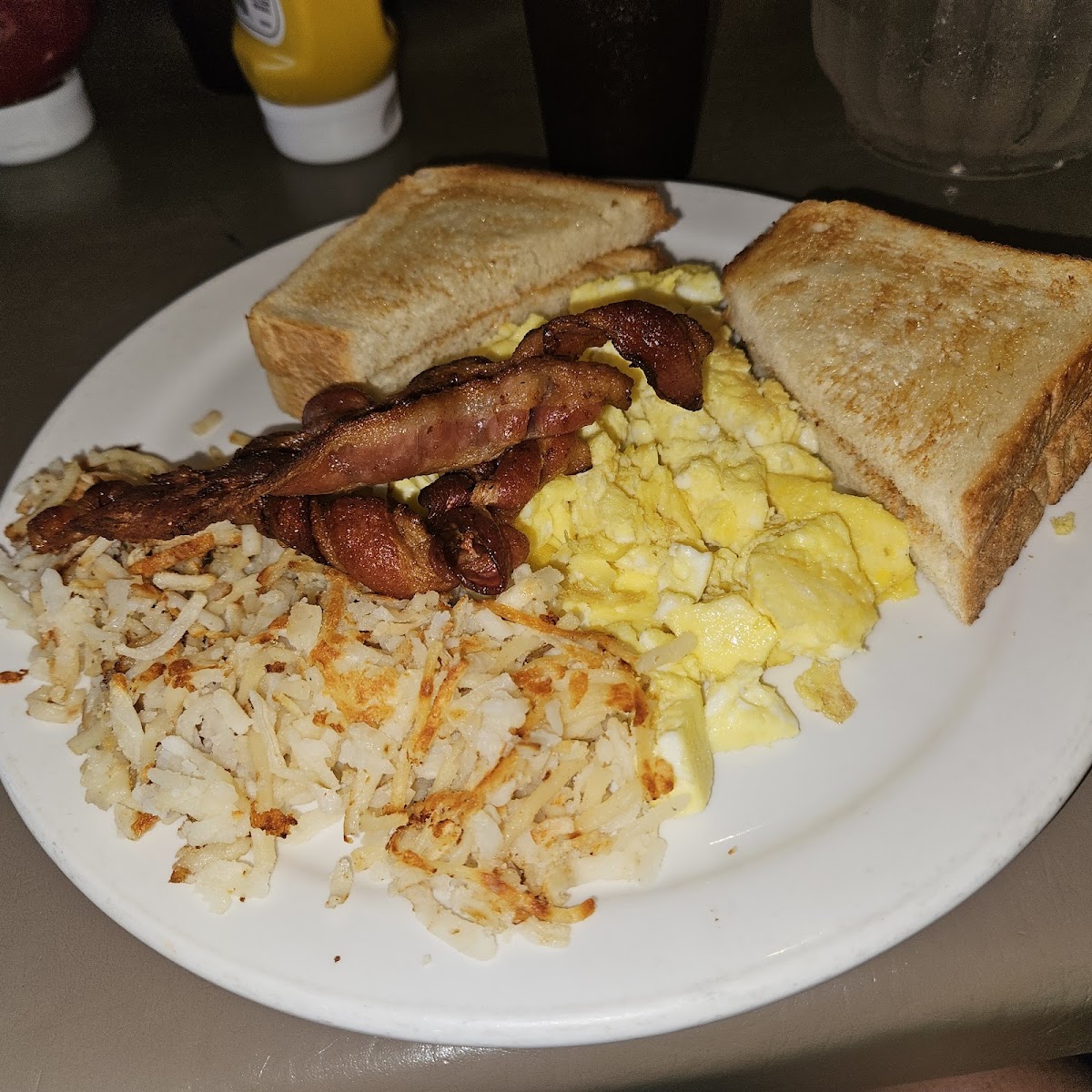 Riverport Restaurant - Photo 9