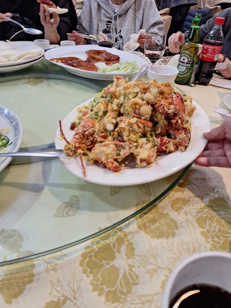 Golden City Chinese Cuisine - Photo 1