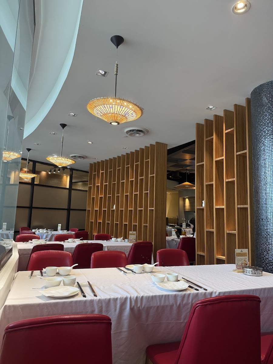 Osmanthus Chinese Fusion Restaurant - Photo 1
