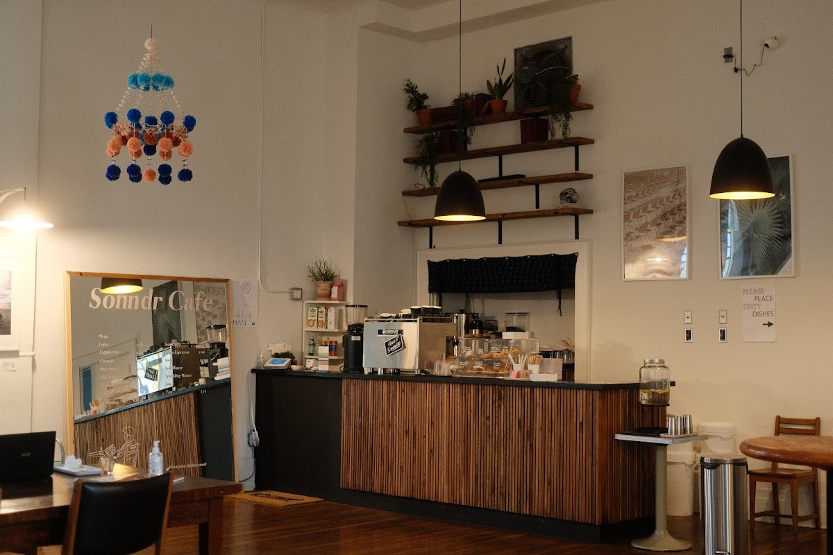 Sonndr Cafe - Photo 3