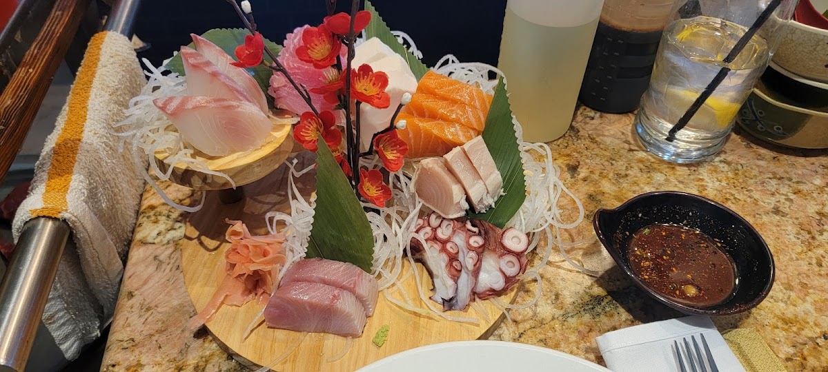 Tokyo Grill & Sushi Bar - Photo 3