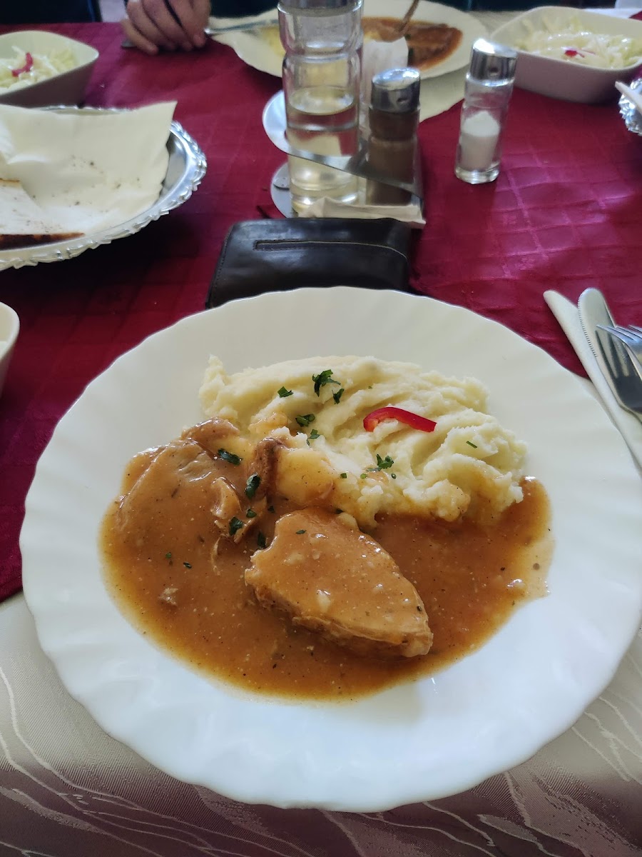 Restaurant Apemin