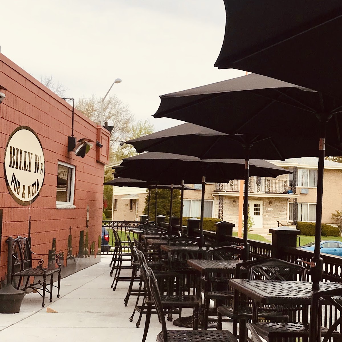 Billy D's Pub - Photo 6