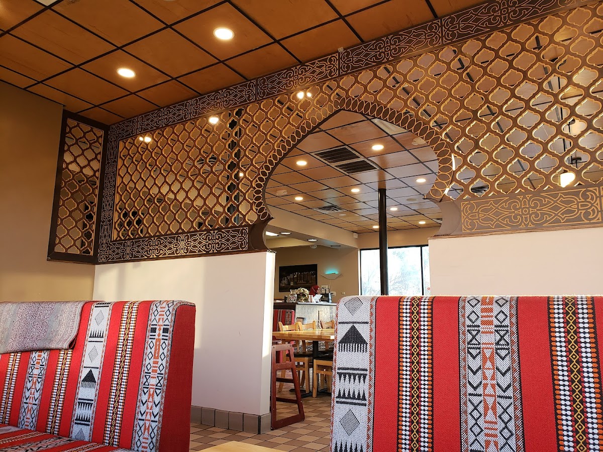 Yemeni Cuisine Restaurant & Cafe المطعم اليمني