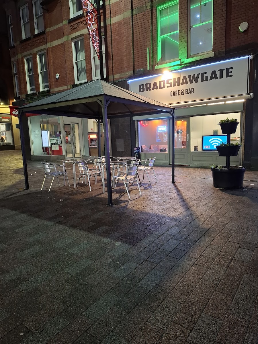 Bradshawgate Cafe & Bar