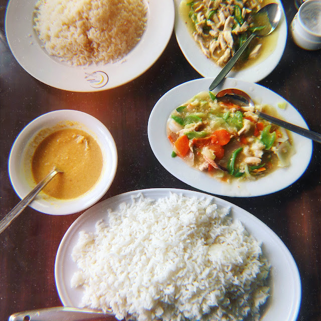 Chicken Biryani Thai Fried Rice Thai Chicken Prawn Curry