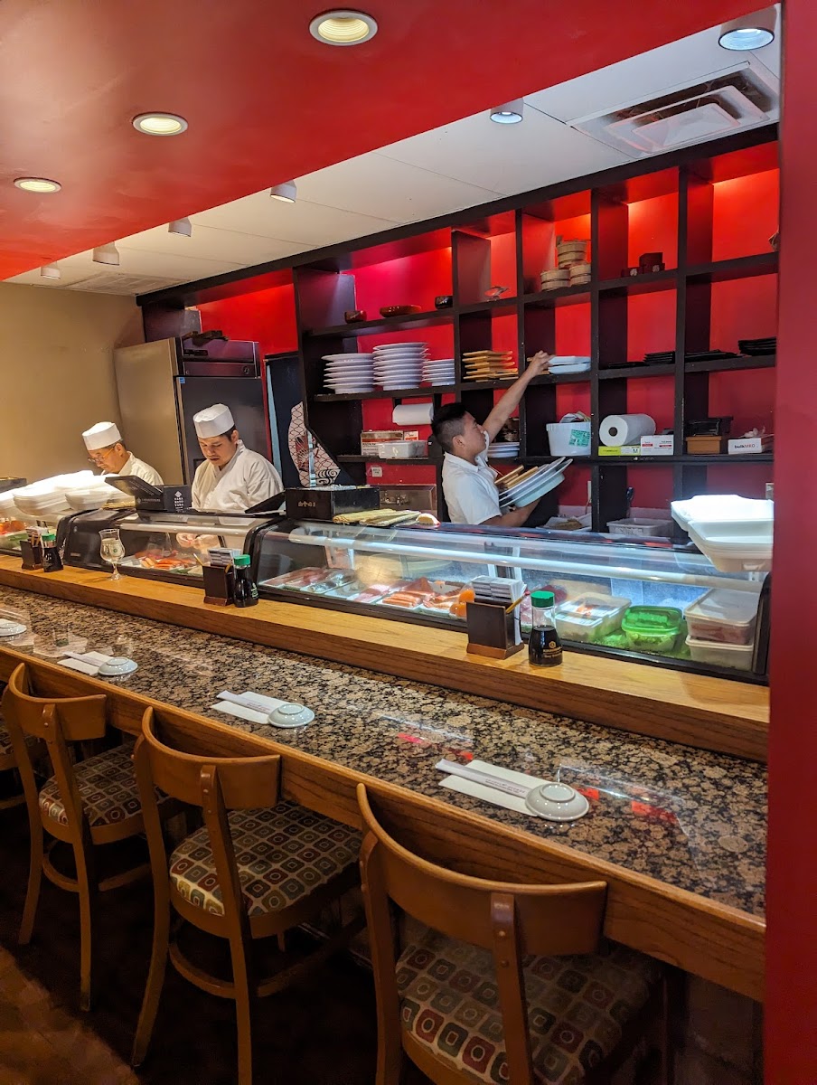 Sushi Avenue - Photo 1