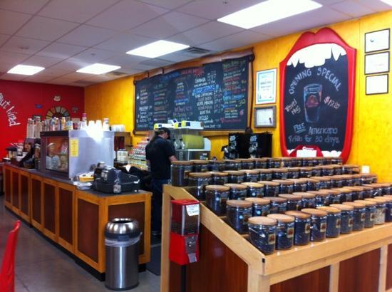 The Coffee Grinder - Photo 6