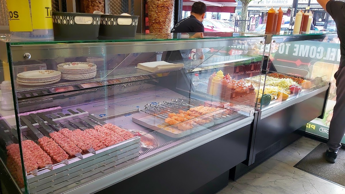 Fresh Shawarma & Naan - Photo 5