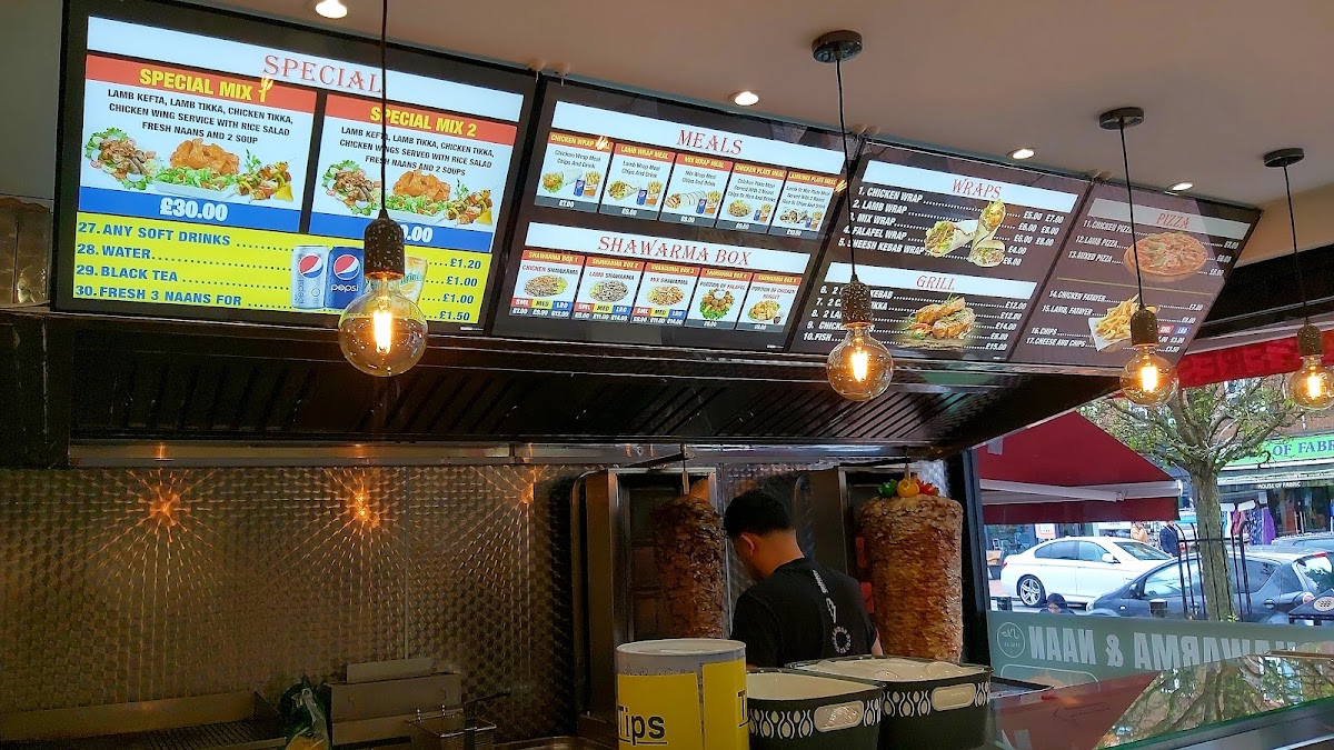 Fresh Shawarma & Naan - Photo 6