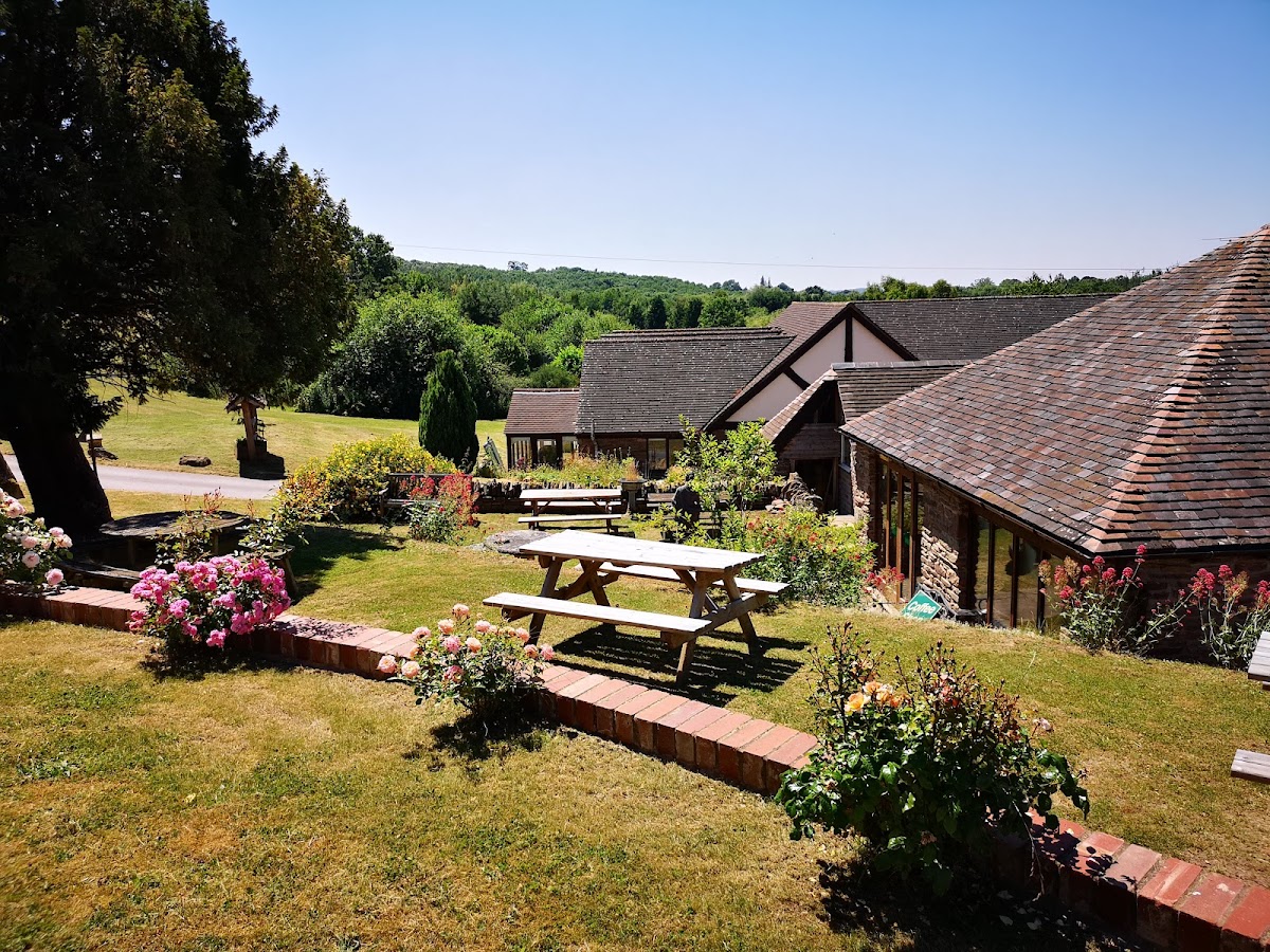 The Fisherman Arms at Docklow Pools - Photo 7