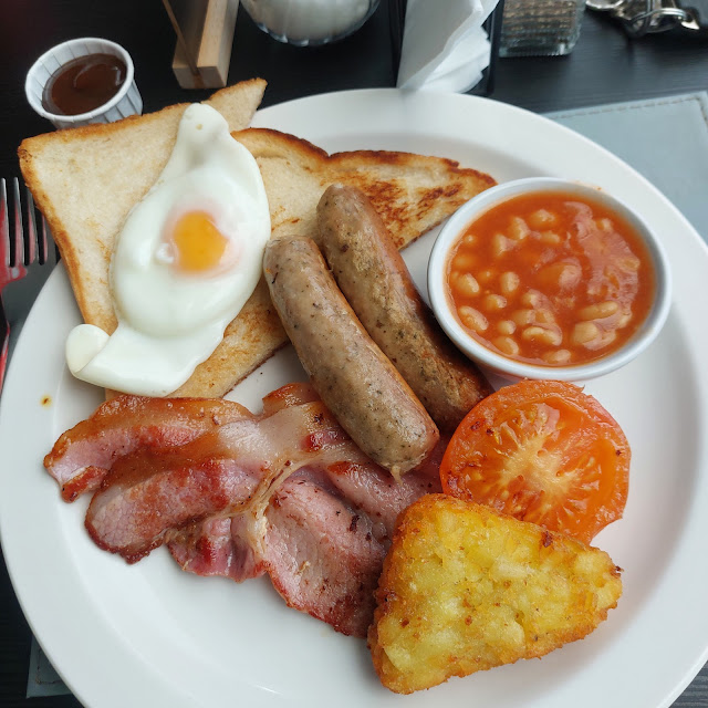 English Breakfast