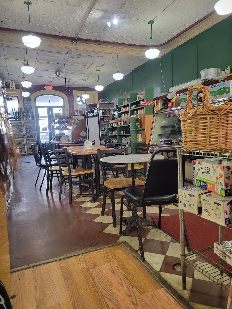 Nicoletta's Italian Cafe - Photo 6