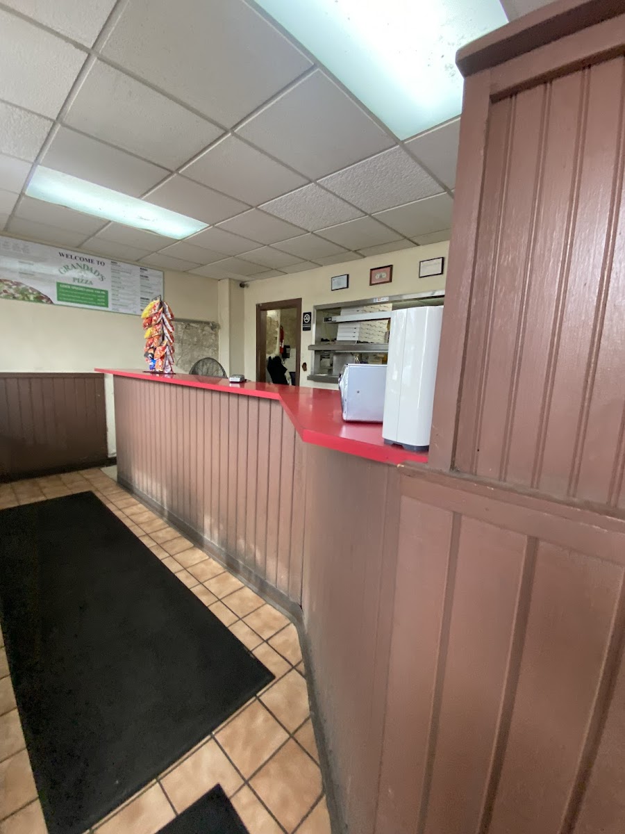 Grandad's Pizza Morse Rd - Photo 1