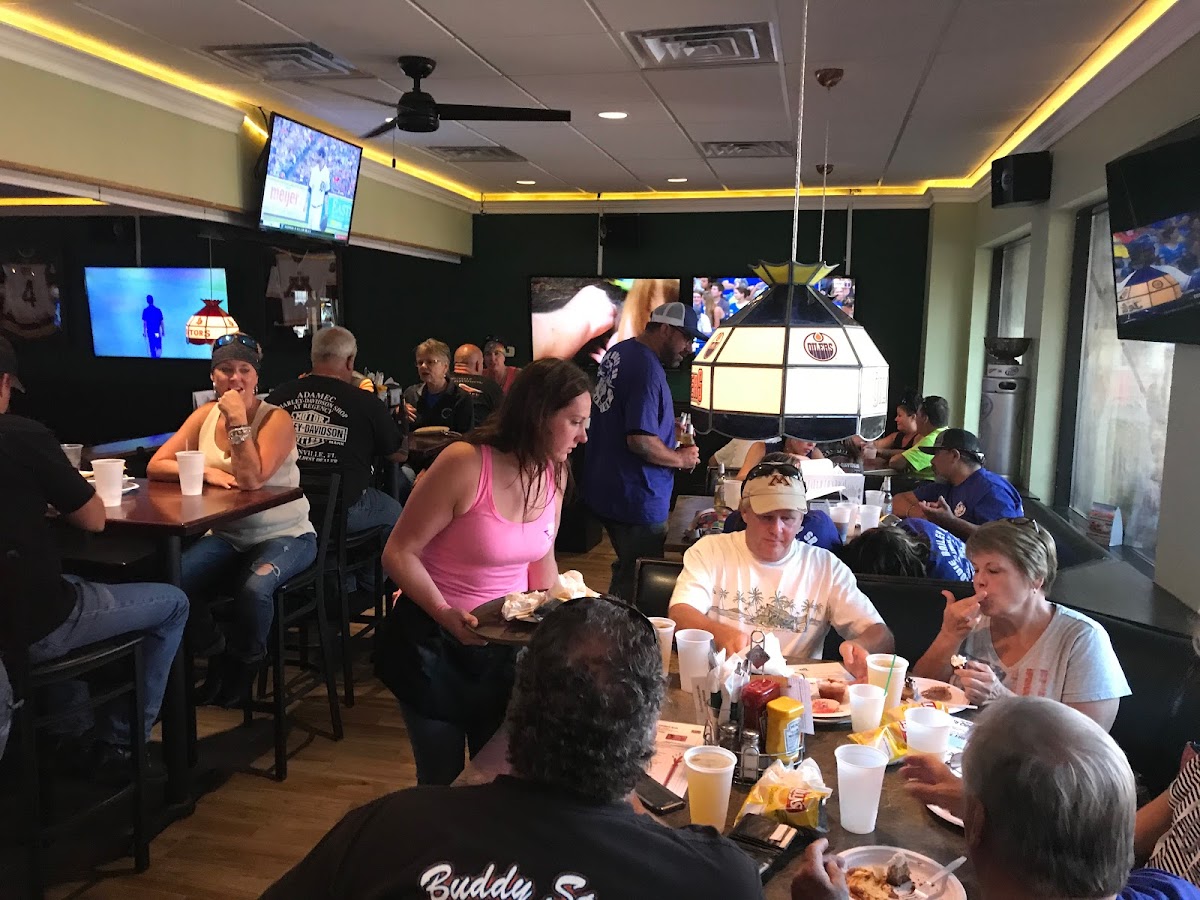 Park Place Sports Bar - Photo 8
