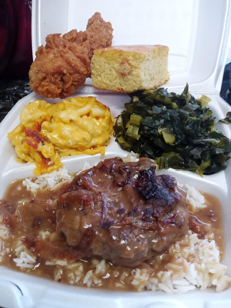 Kane's Deli - Photo 6