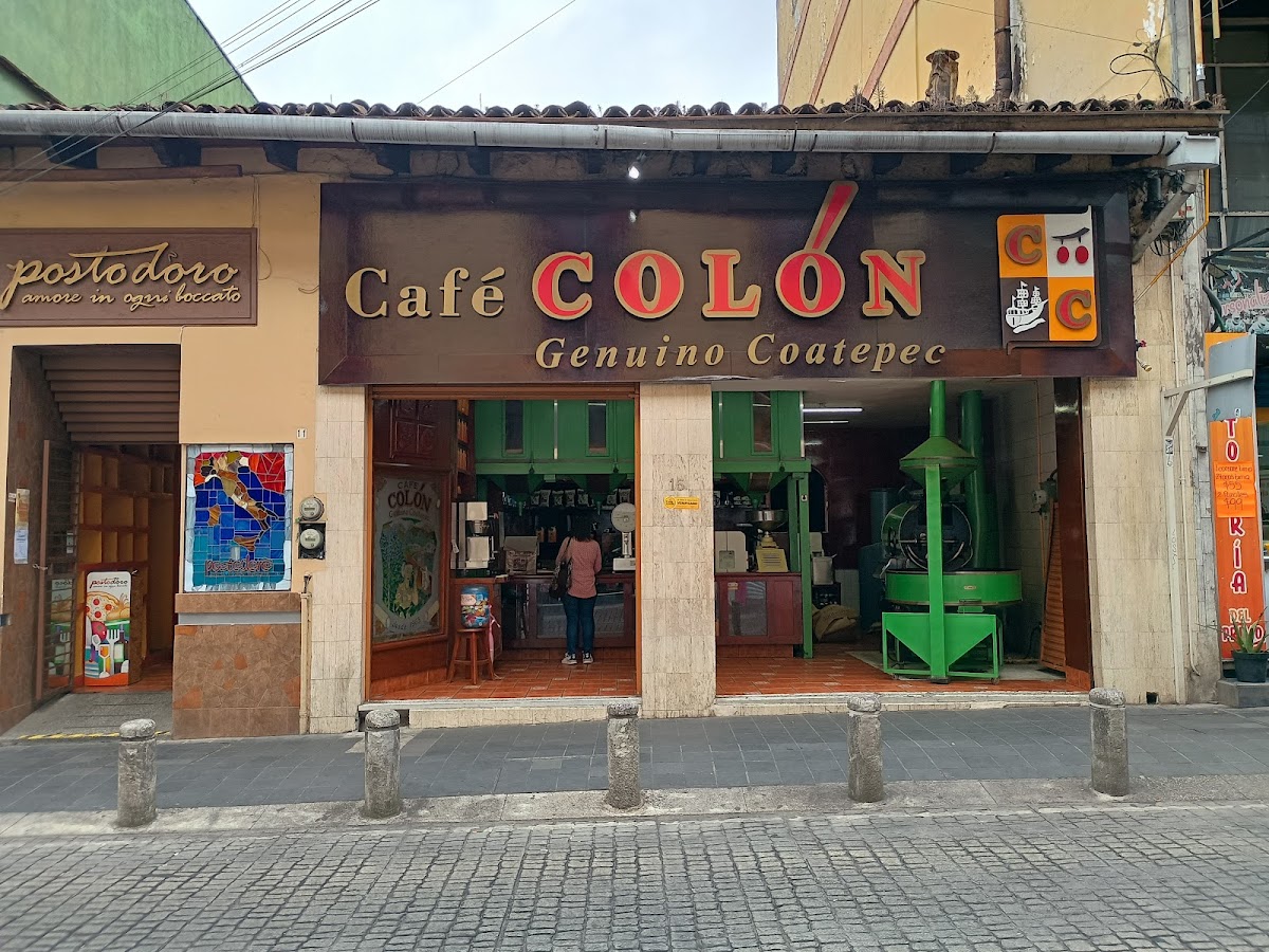 Cafe Colon