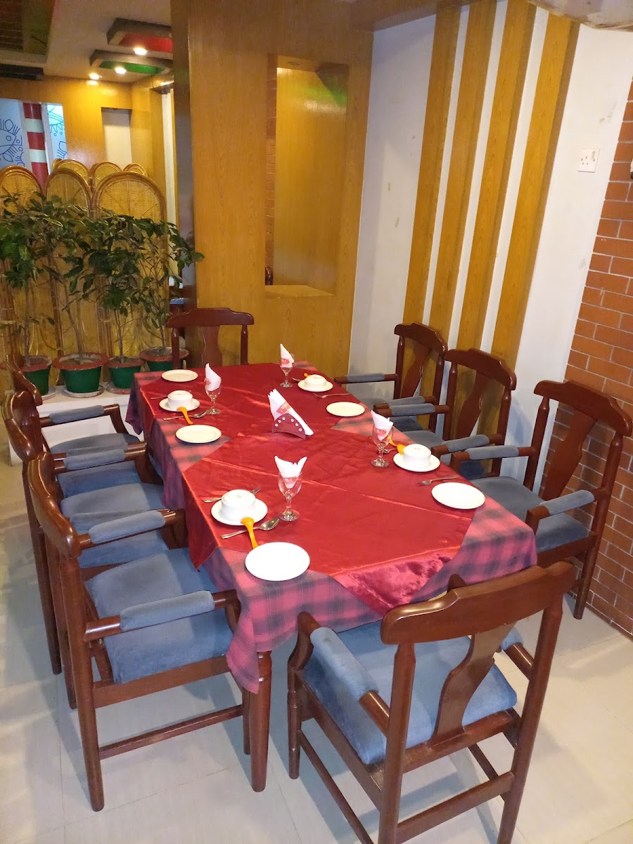 Royal Chef Restaurant & Party Center - Photo 8