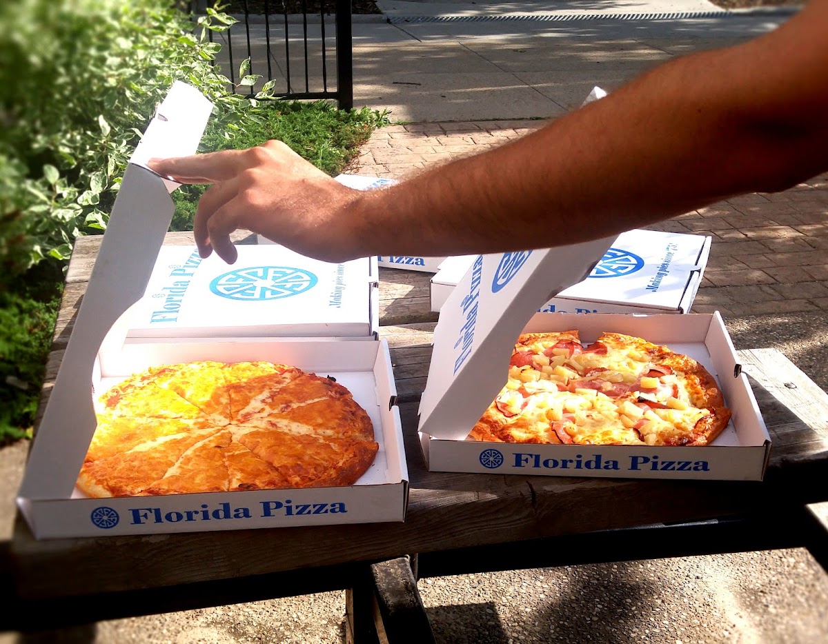 Florida Pizza - Photo 4