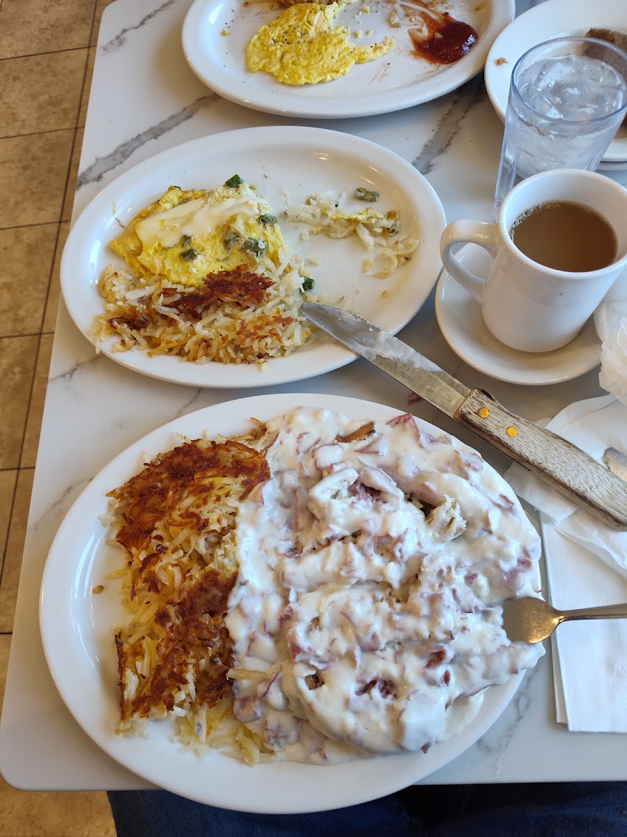 Country Club Diner - Photo 6