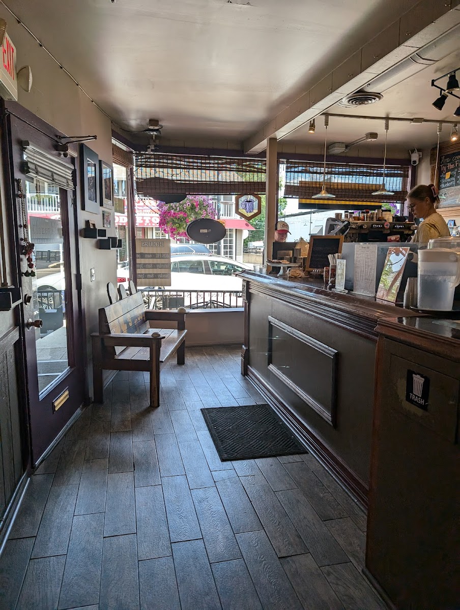 Honey Hill Coffee Company - Photo 2