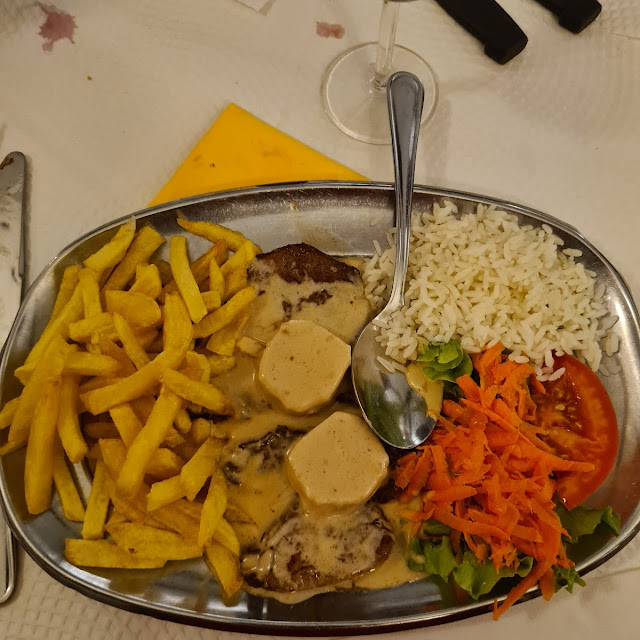 Bife do Lombo C Queijo de Cabra
