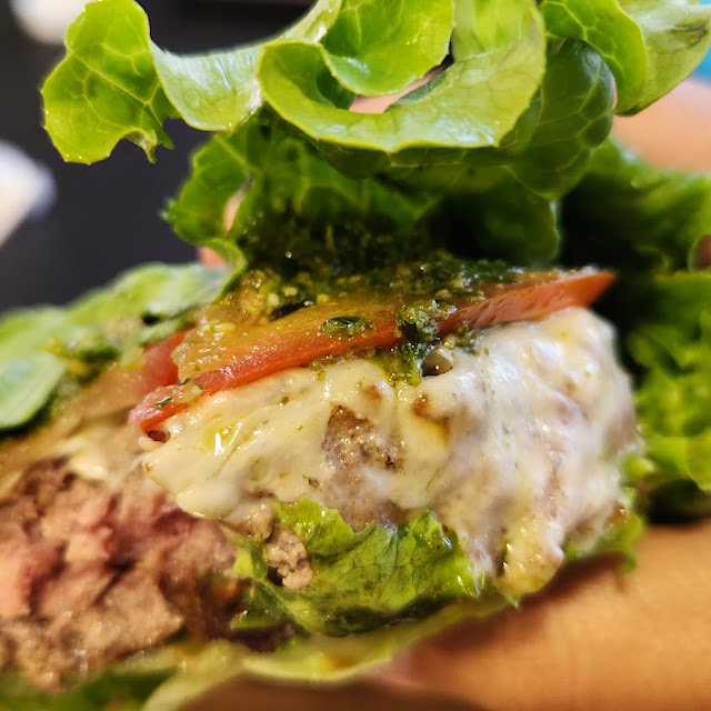 Basil Pesto Burger