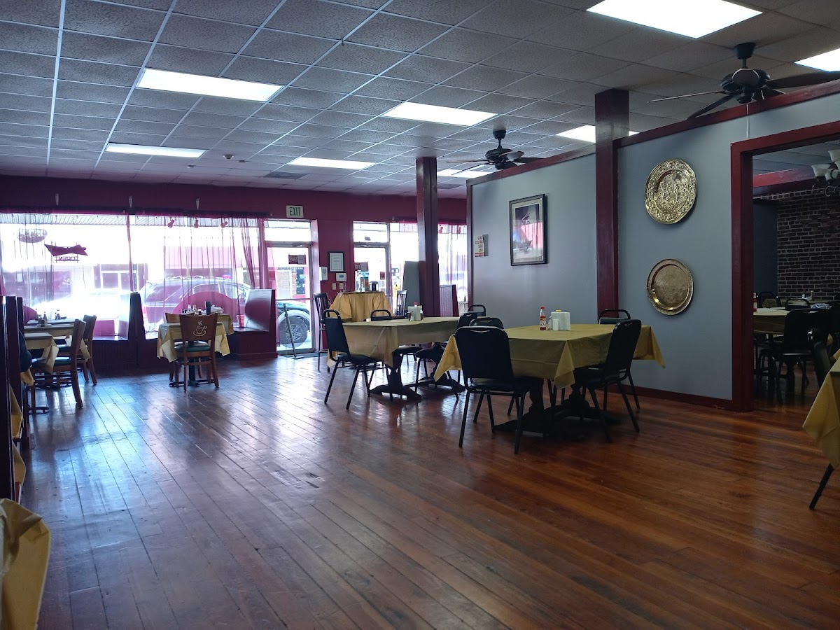 Renee’s Southern Bar & Grill
