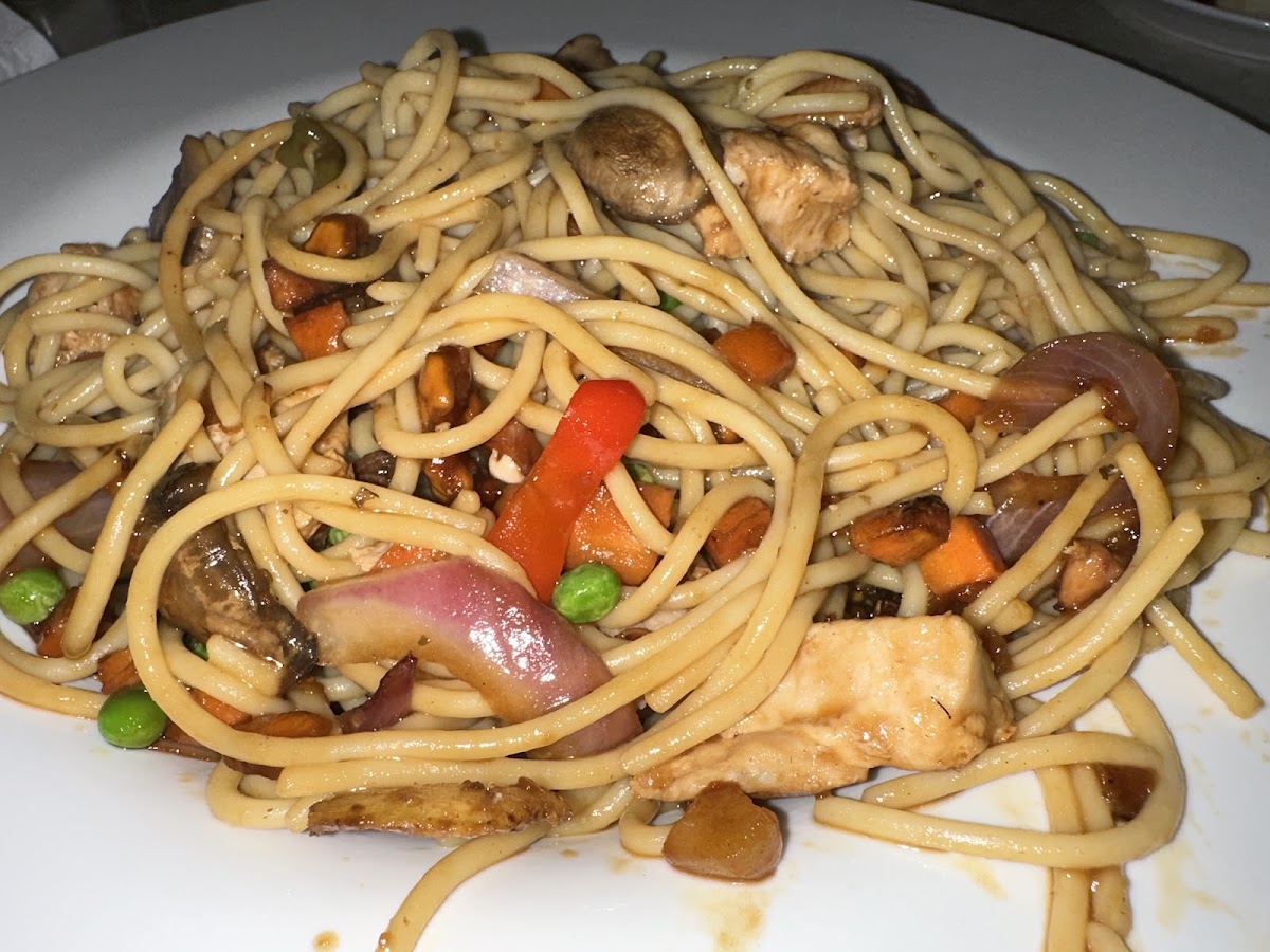 Castaways Family Diner - Photo 8