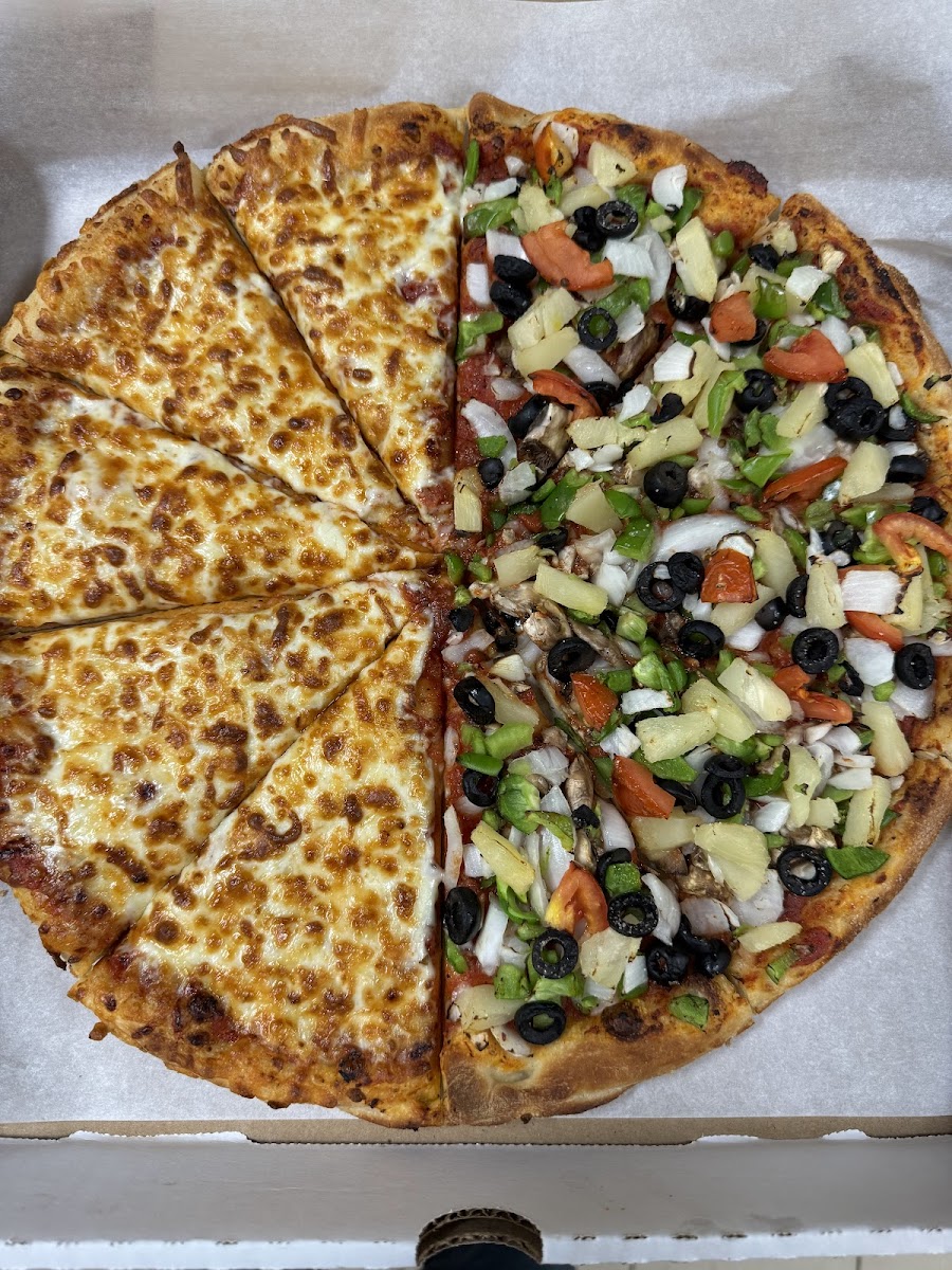 Surrey Pizza & Chicken - Photo 1