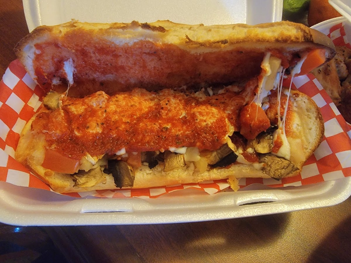Anie's Pizza & Bakery - Photo 2