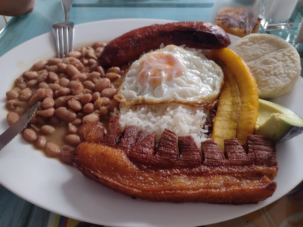 Restaurante Antojitos Colombianos - Photo 1