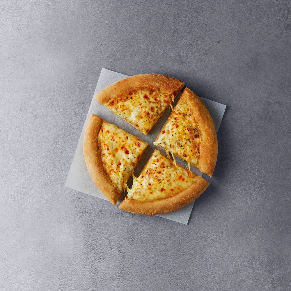 Domino's Pizza - Alton - Photo 6