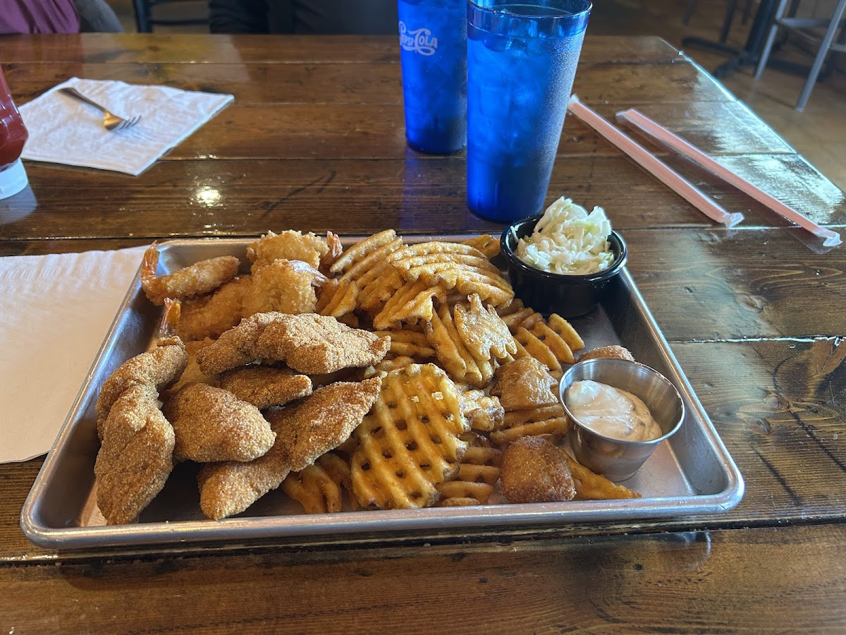 River's Bend Pizzeria & Grill - Photo 1