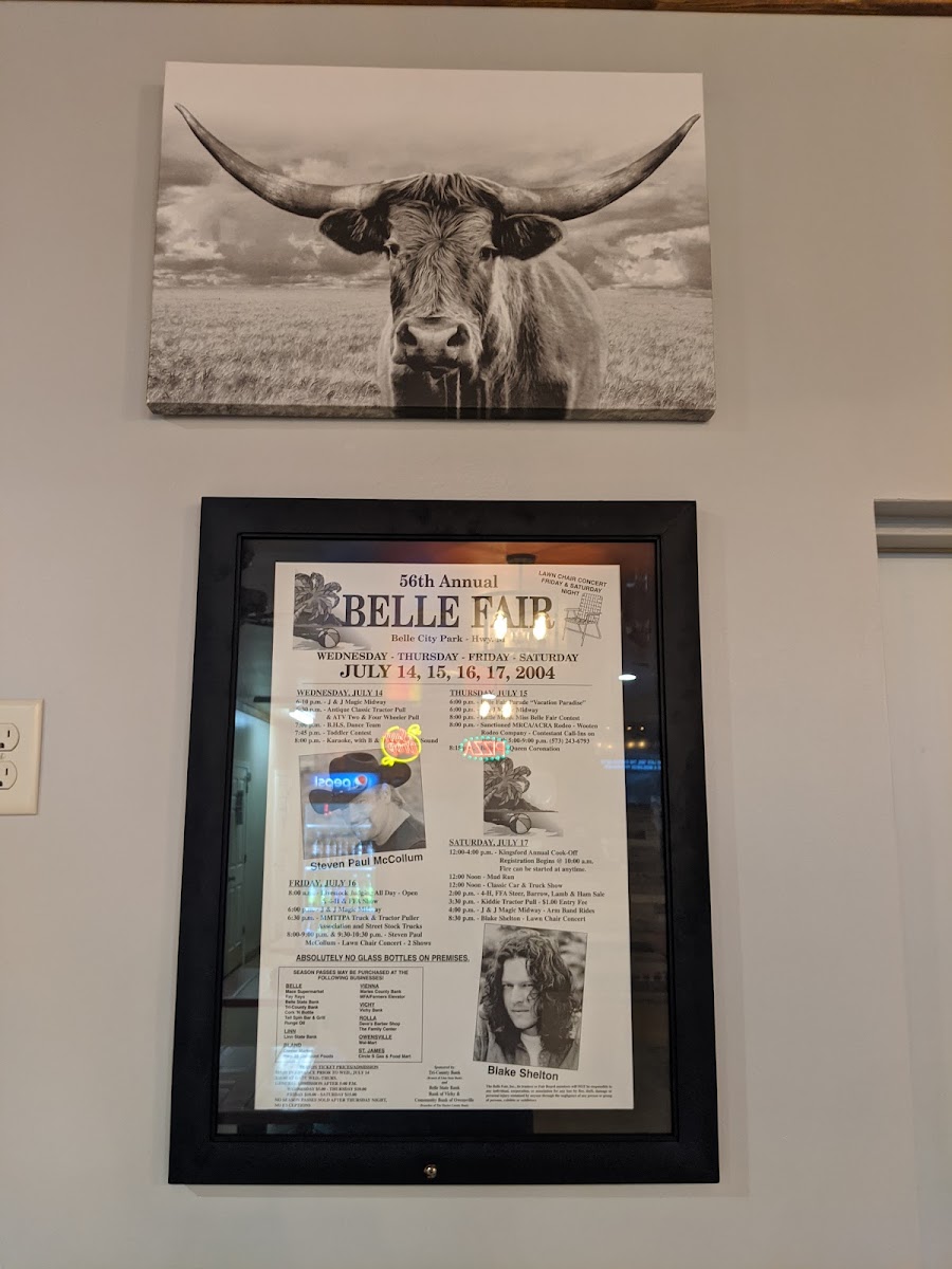 River's Bend Pizzeria & Grill - Photo 8