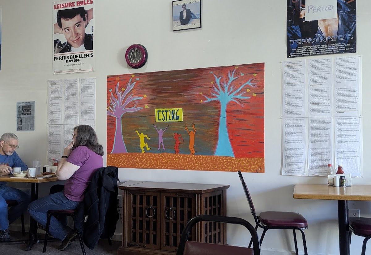 Brighter Day Cafe - Photo 9