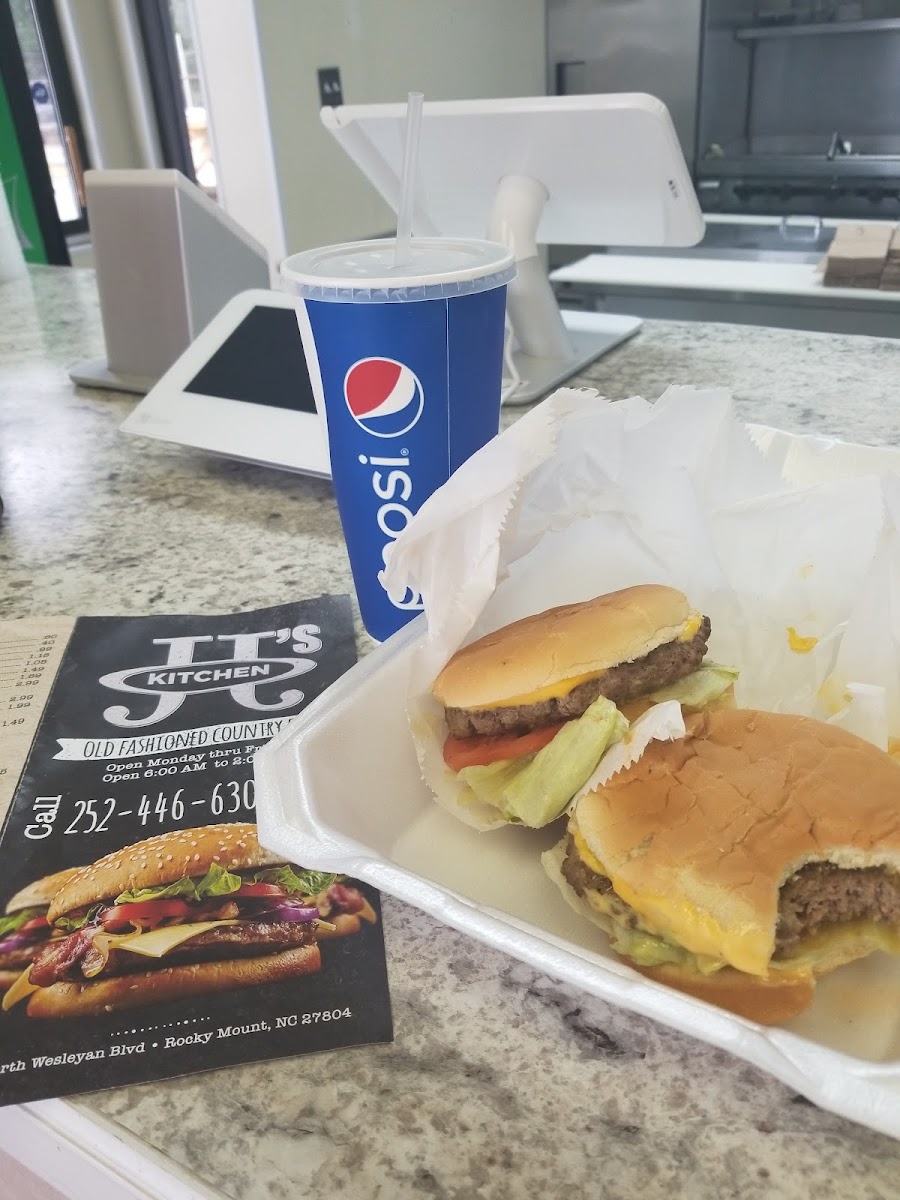 JJ's Kitchen - Photo 4